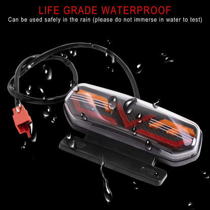 Lanterna Traseira LED para Moto Elétrica - 3 em 1 com Suporte 12V
