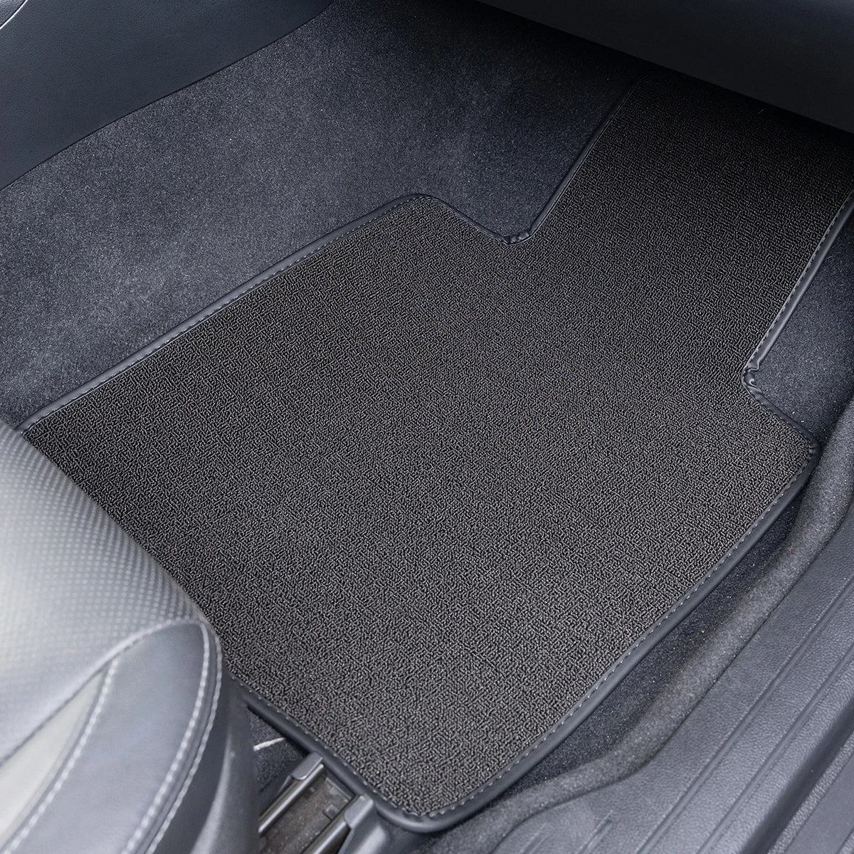 Universal Car Floor Mat Front & Rear Automotive Carpet Floor Mats for Auto SUV Sedans Vans Accessories Dirt and Wear-resistant